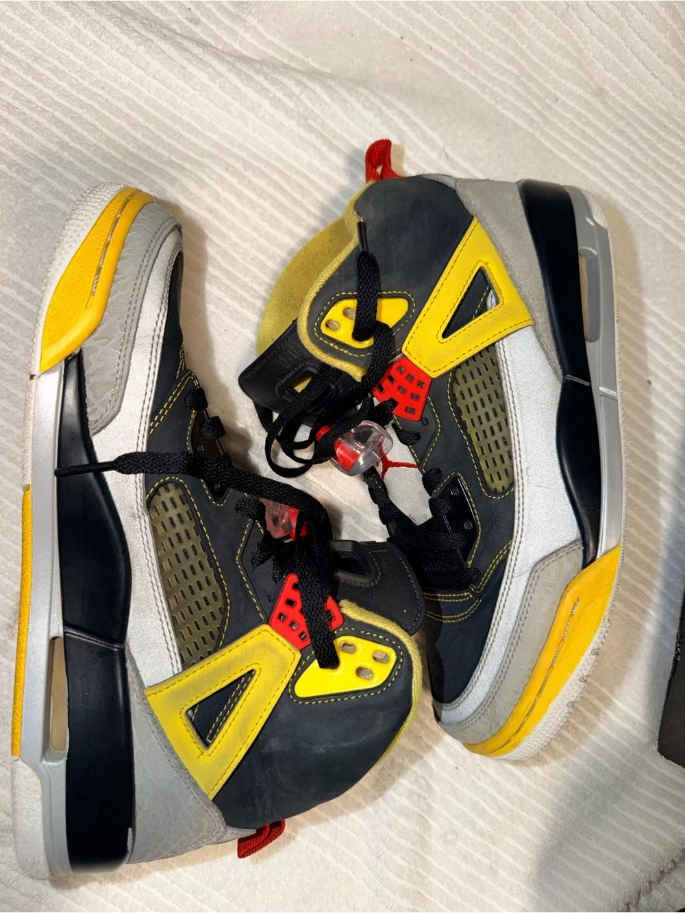 Nike Air Jordan Spizike Black Yellow Red Grey Men’s Size 9